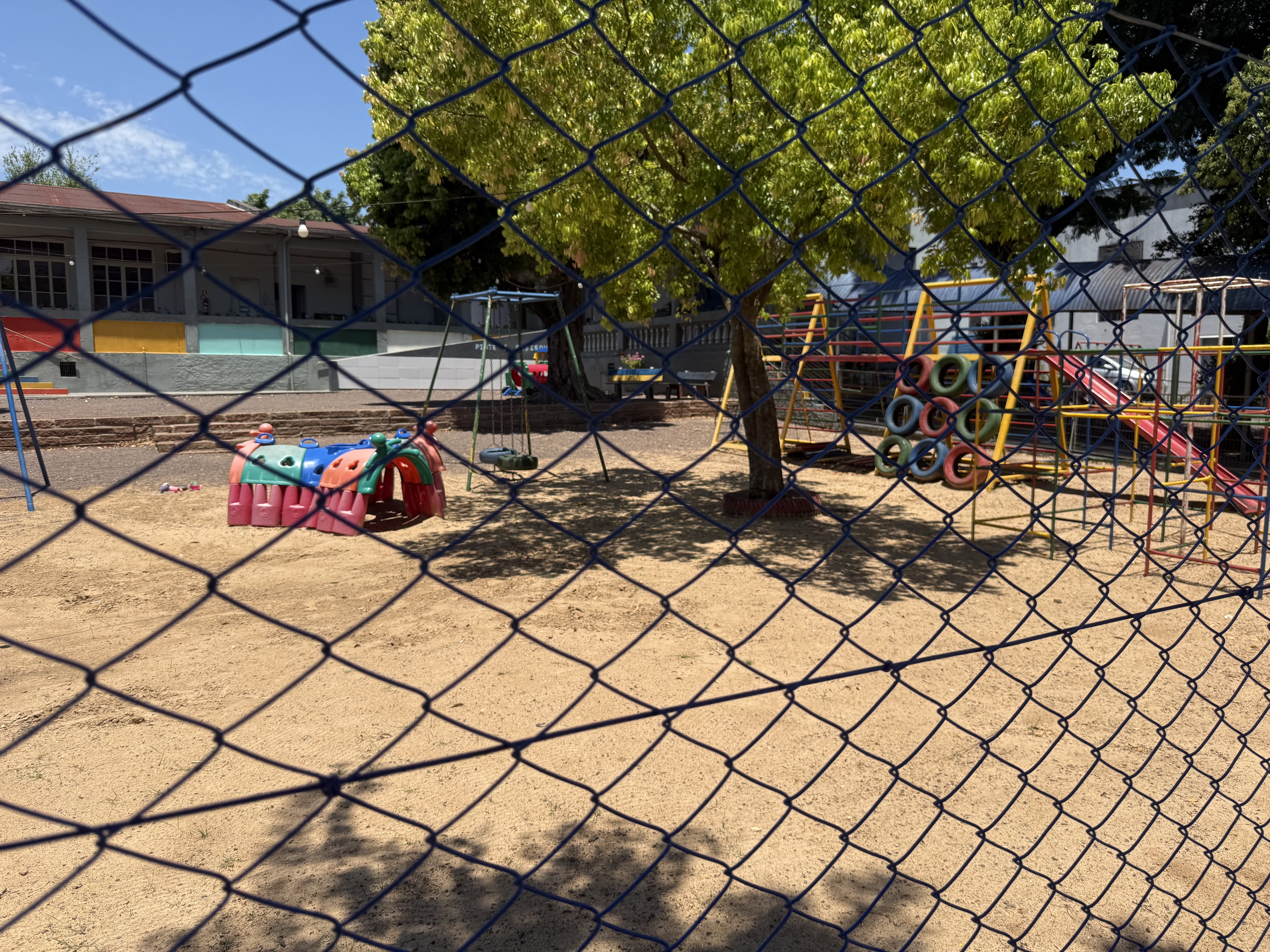 Prefeitura abre seleção com remuneração de até R$ 3.957 para Monitor Educacional